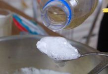 Drinking a mixture of baking soda and vinegar is very beneficial for your health. Everyone should know this!